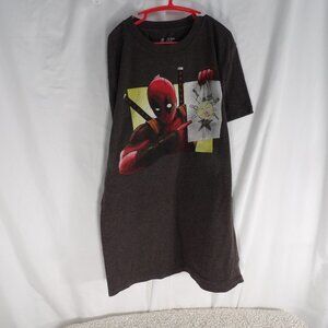 MF Presents Marvel Gray Dead Pool Crew Neck Short Sleeve Tee Shirt | Size S
